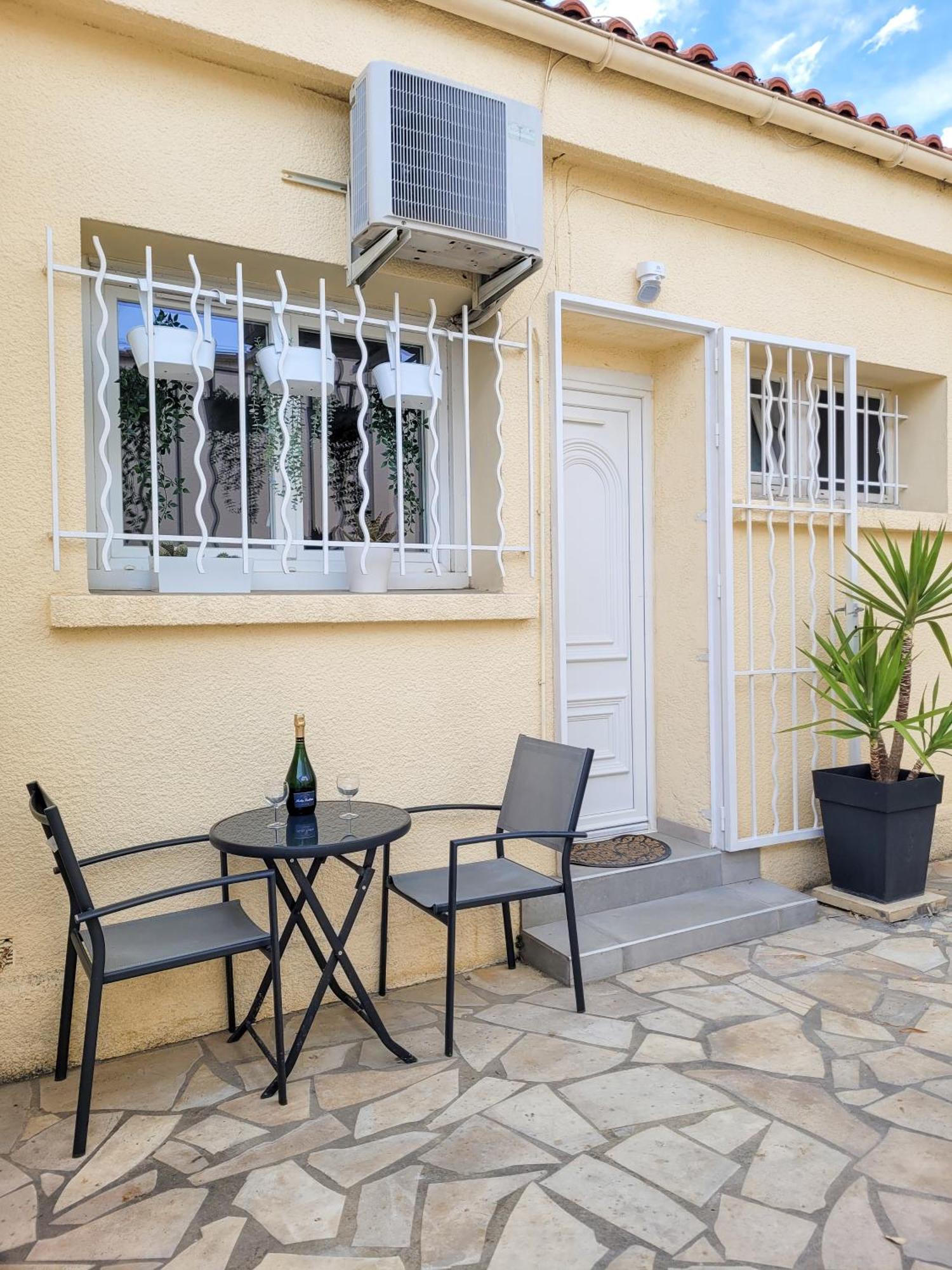 Chambre Climatisee Lit Double - Proche Tram & Centre Montpellier Zewnętrze zdjęcie